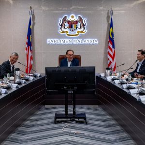 Pembangunan kluster industri khusus dalam sektor pembuatan di Wilayah Tengah (Wilayah Persekutuan Kuala Lumpur, Selangor, Negeri Sembilan, dan Melaka)